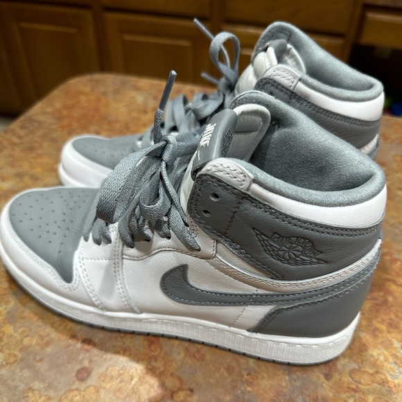 Air Jordan 1 Retro High OG GS stealth/white - Picture 1 of 5